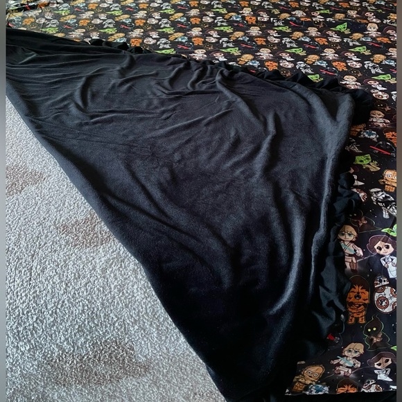 Star Wars - Custom Chibi Character Blanket with Ruffle & Velour (62”x 82”) NWOT - Picture 4 of 6